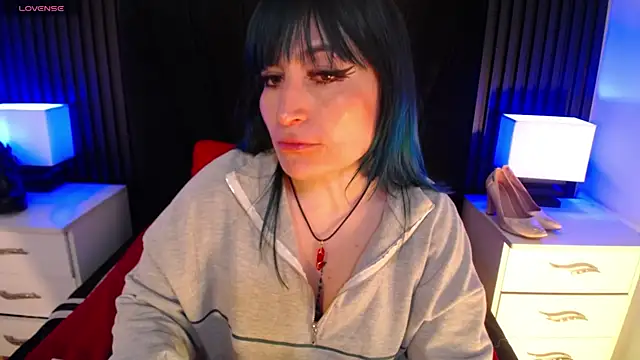 alicia_moom's cam snapshot