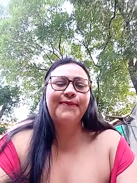 Dirty-Momm-Divorced-Hot's cam snapshot