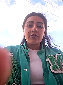 CAROLINE__07's cam snapshot