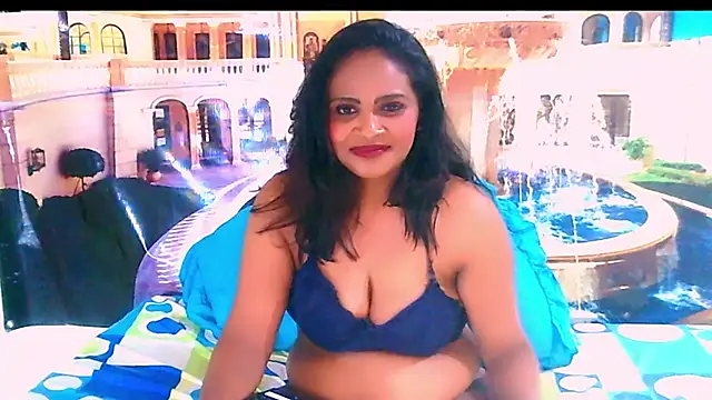 Luciousindian69's cam snapshot