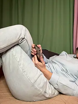 HotyEmily's cam snapshot