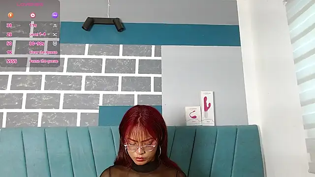 Chloe_Brown3's cam snapshot