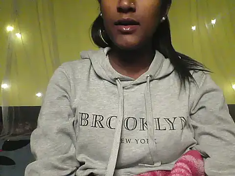 Dora_7827's cam snapshot