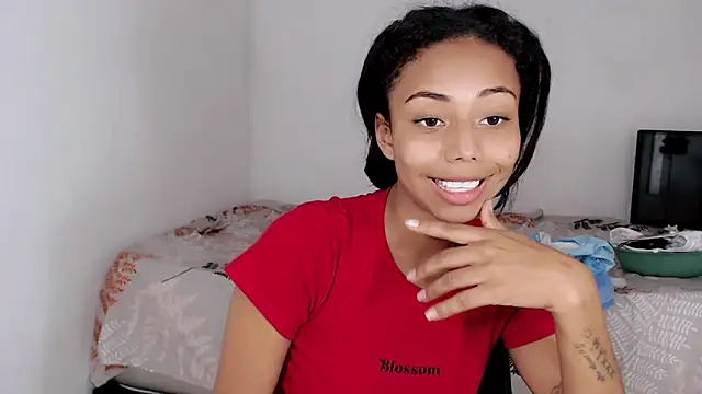 jasmin_brunette_'s cam snapshot