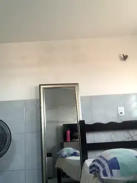 Gabrielleof's cam snapshot