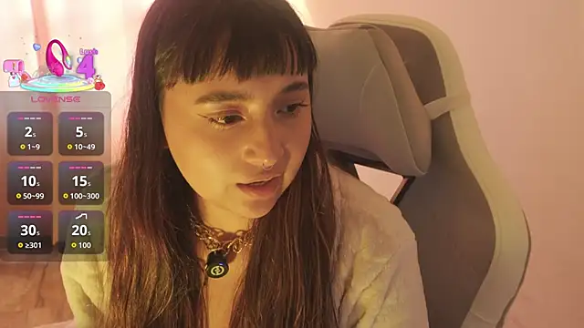 emitaa17228o live sex cam