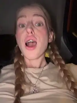 kira_mia's cam snapshot