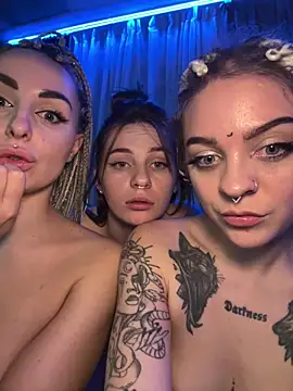 RollingGirls's cam snapshot