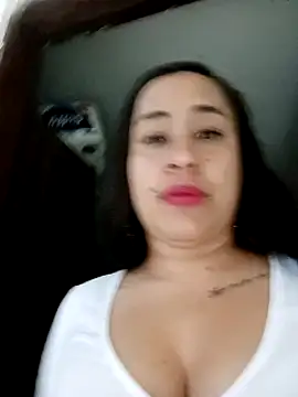 kamila_lovee's cam snapshot