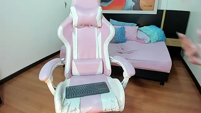 i_am_karoll's cam snapshot