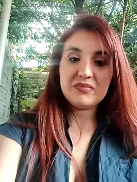 Alyah_1-2's cam snapshot