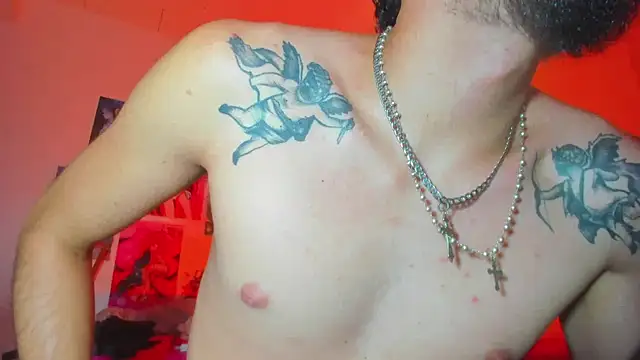 LovexJuxn_'s cam snapshot