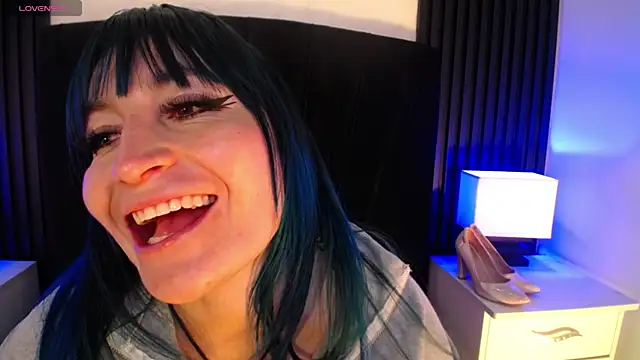 alicia_moom's cam snapshot