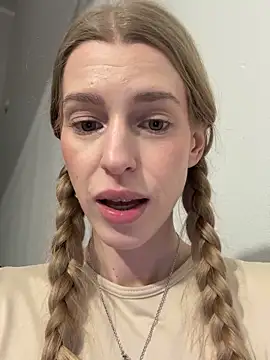 kira_mia's cam snapshot