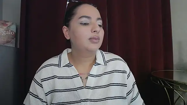 BustyAllyy live sex cam