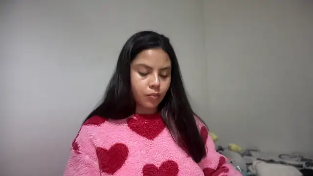 naughty__alexia's cam snapshot