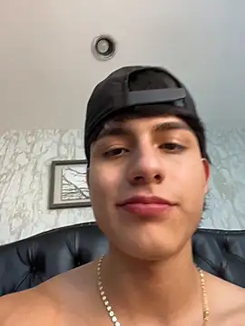 Lander_Cruz live sex cam