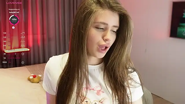 ChloeSpark's cam snapshot