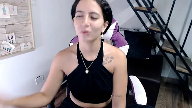 samantha_baby_'s cam snapshot