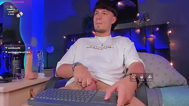 LiamThunder05_'s cam snapshot