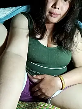 lux-angel's cam snapshot