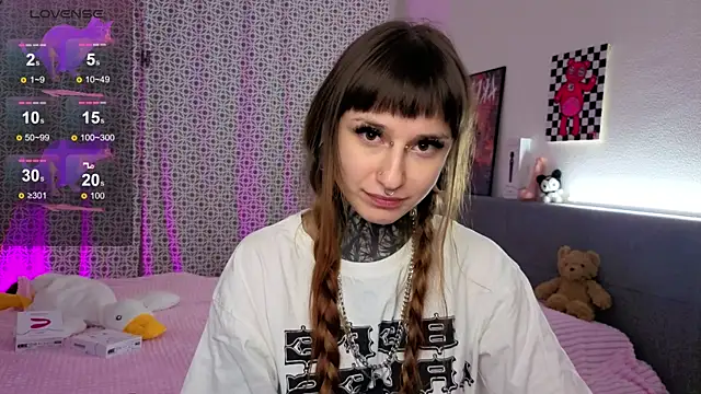 LilithPoison's cam snapshot