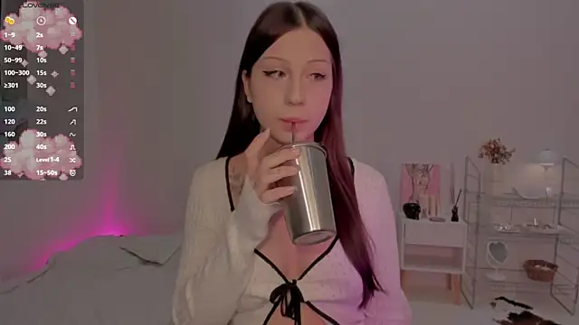 Mary_tiim's cam snapshot