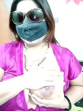 Ritika_sen's cam snapshot