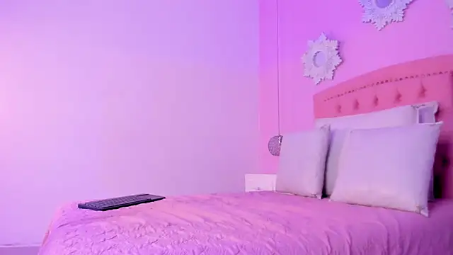 CannelaSmith's cam snapshot