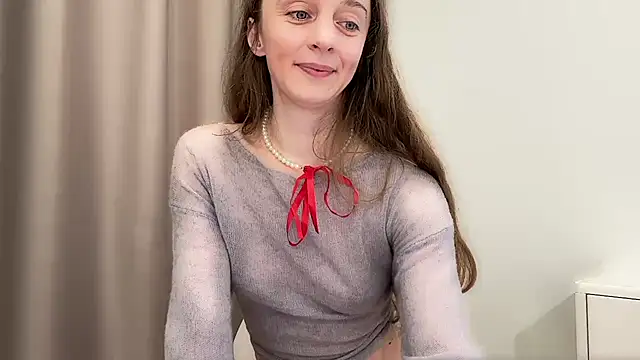 ShySchoolGirl live sex cam