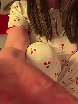 OnlyRima's cam snapshot