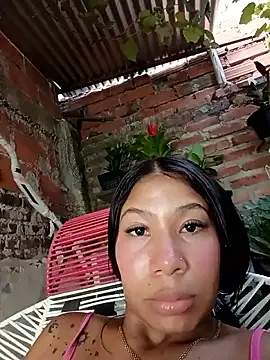 Rous-squir live sex cam