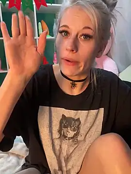 TheRealJessyLey's cam snapshot