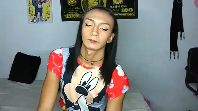 alexxa_Rooa live sex cam