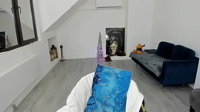 Ranya_Evy's cam snapshot