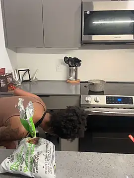 Your_Paris live sex cam