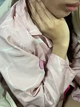 Mina048's cam snapshot