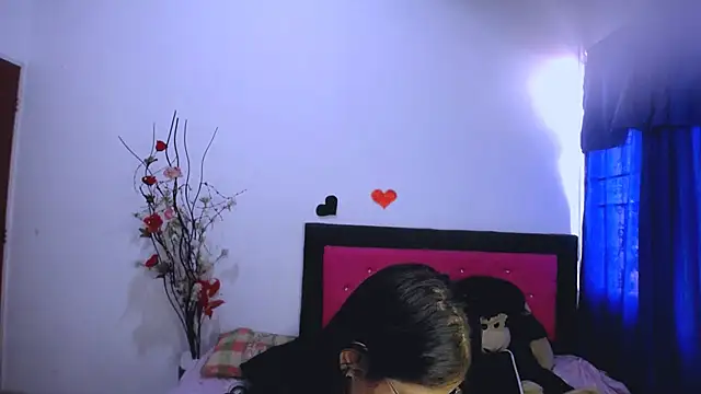 angel_barbie_1's cam snapshot