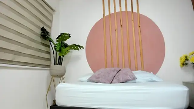 carlina_15's cam snapshot