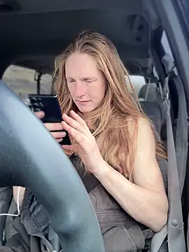 GoldenFlameGoddess's cam snapshot