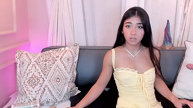 Mariana_Kalo's cam snapshot