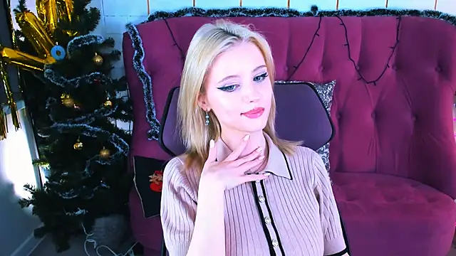 LeonaStane's cam snapshot