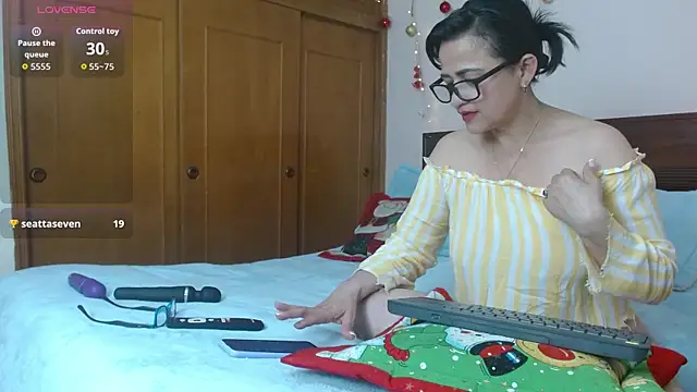 ISABEEL_SOFIA01's cam snapshot