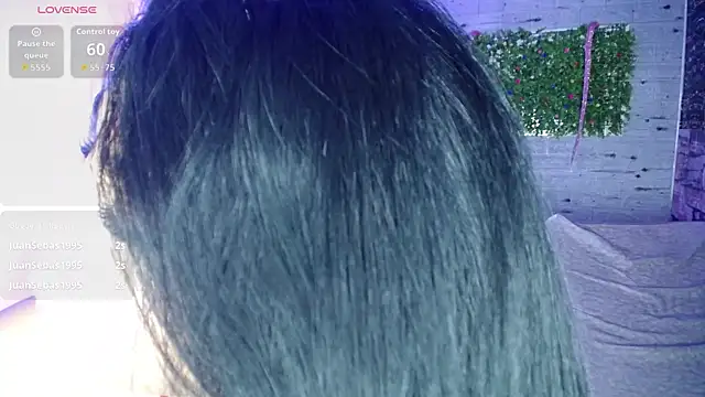 emma_petit07's cam snapshot