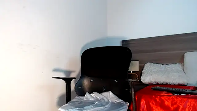 Mila_cams1_'s cam snapshot