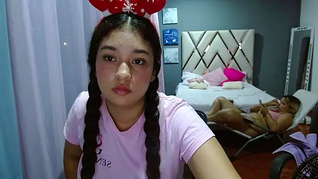 lana_rousse01's cam snapshot