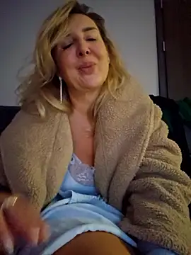 MariaRichi_'s cam snapshot