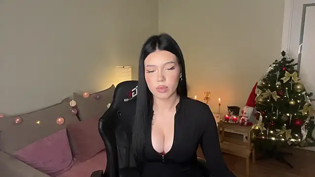 mistress_of_hearts's cam snapshot