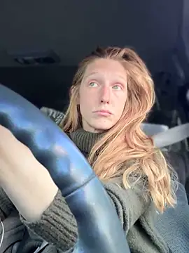 GoldenFlameGoddess's cam snapshot