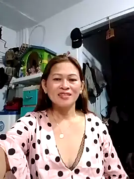 merr_ann123's cam snapshot